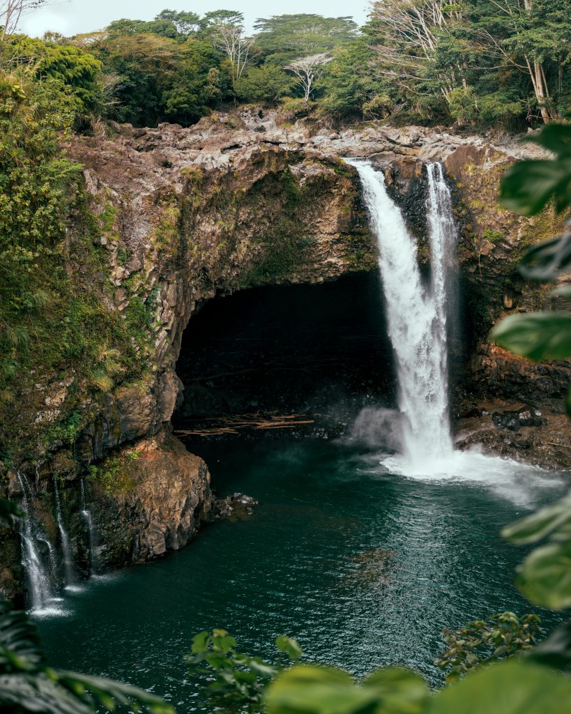 Waterfall Hawaii | 10 Best Places to Visit in the US